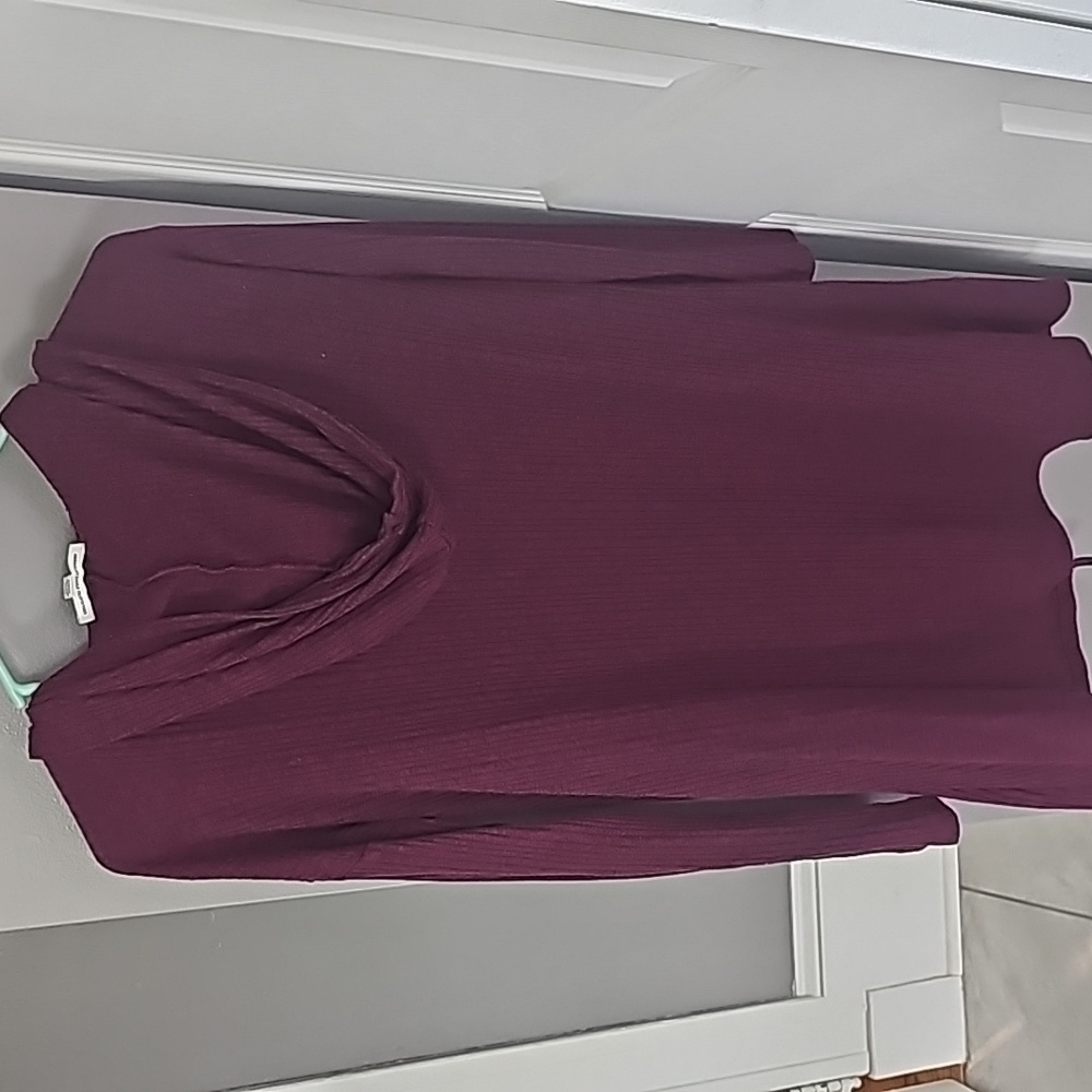 AE Cardigan - Picture 3 of 3